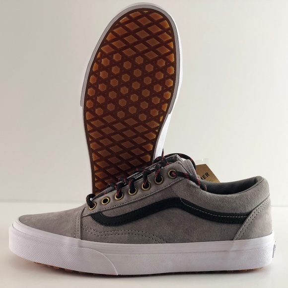 Vans Shoes - NWT Vans Old Skool MTE Frost Gray/True White